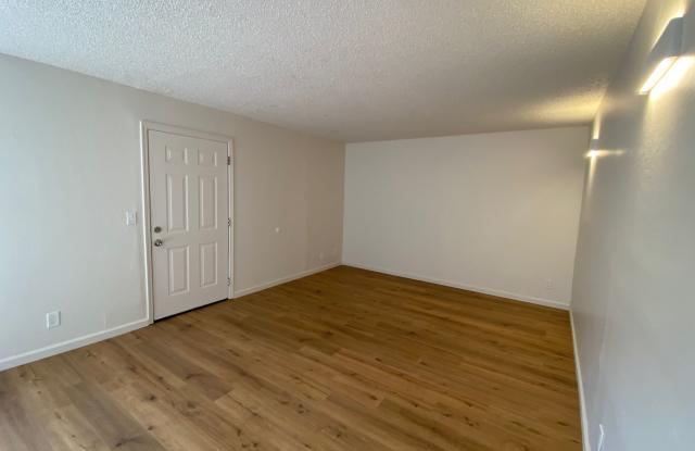 156J Smalley Ave - Convenient Hayward Location Gallery 3