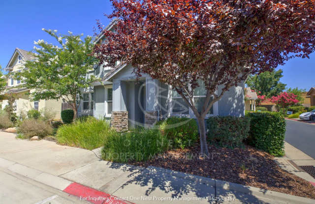 Lincoln Crossing; 4 bedroom in Gated community photos photos
