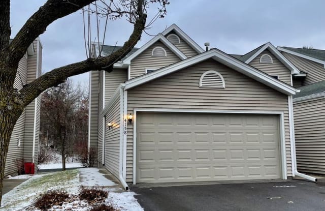 4158 Knob Circle - 4158 Knob Circle, Eagan, MN 55122