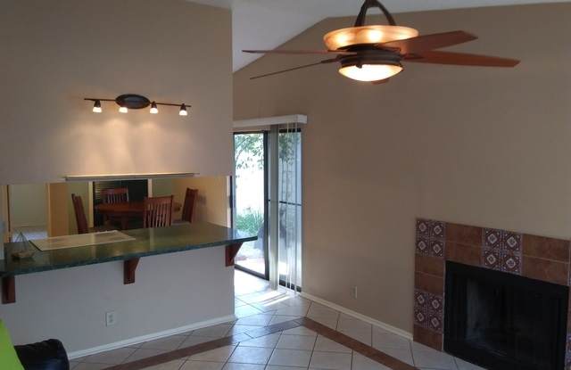 3916 HERITAGE HILL DR Gallery 3