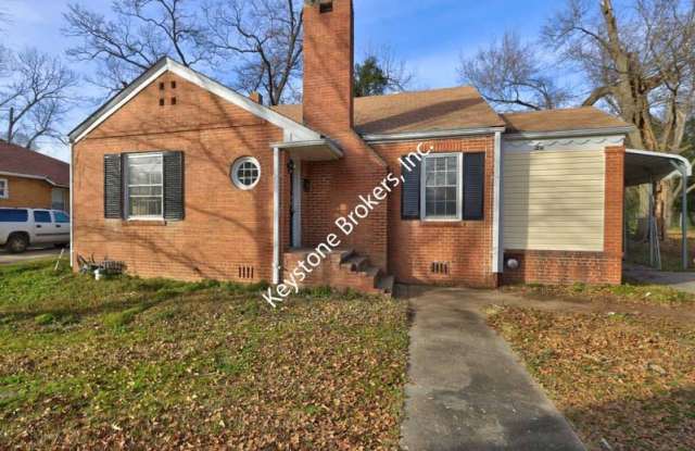 645 Villa Esta Avenue - 645 Villa Esta Avenue, Macon-Bibb, GA 31206