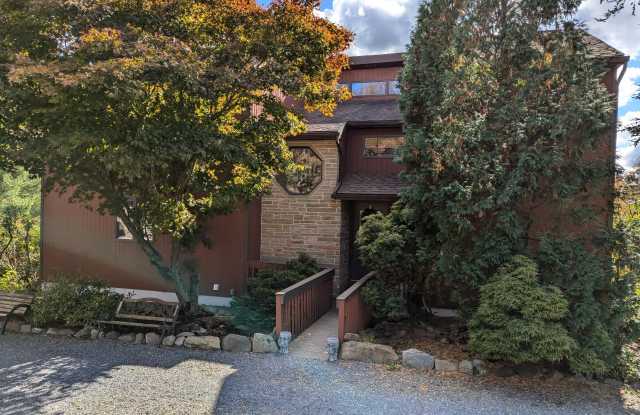 520 Maxine Drive photos photos