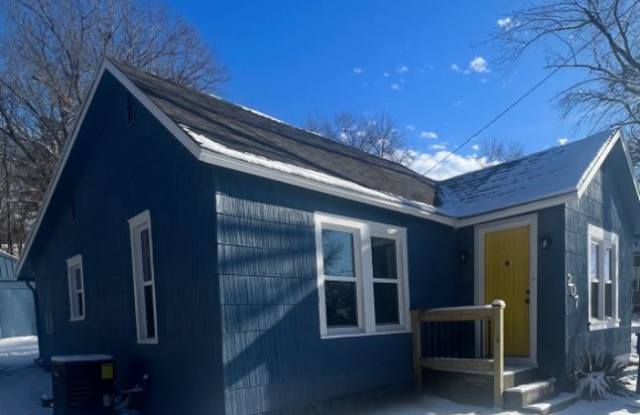 207 N 4th st - 207 North 4th Street, Edwardsville, KS 66111 207 N 4th st - 207 North 4th Street, Edwardsville, KS 66111