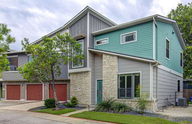 Spacious 3-Bedroom Home with Detached Garage & HOA-Maintained Exterior photos photos Spacious 3-Bedroom Home with Detached Garage & HOA-Maintained Exterior photos photos