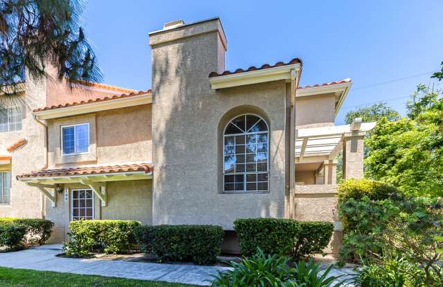 Beautiful La Costa Home in Premiere Location!! 3Br/3Ba Townhome! photos photos