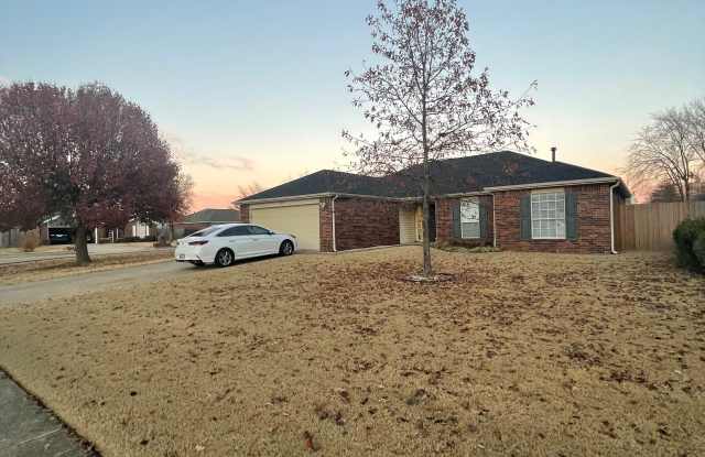 479 Robin Hood Court photos photos