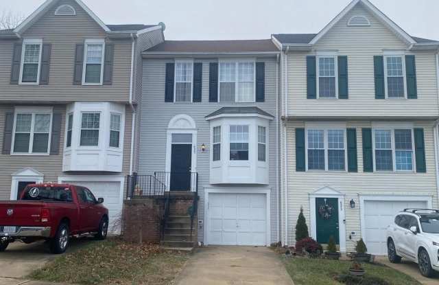 625 TAMMY Terrace SE photos photos 625 TAMMY Terrace SE photos photos