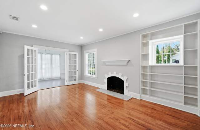 3957 BOONE PARK Avenue Gallery 4
