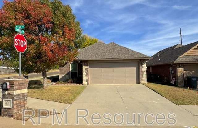 800 Stag Trl - 800 Stag Trail, Edmond, OK 73012