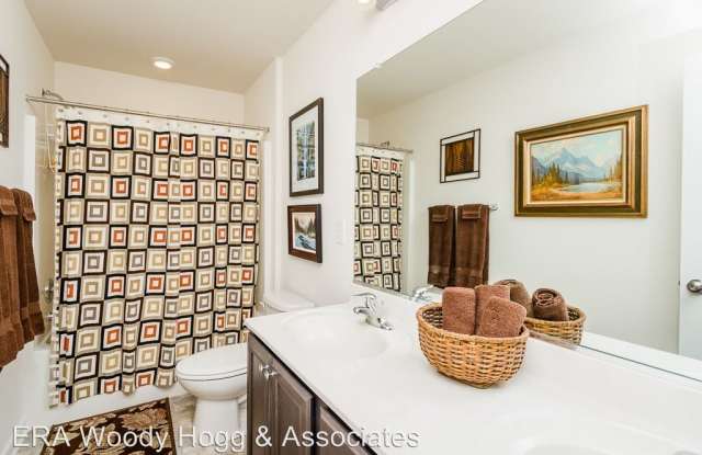 8626 Oakham Dr Gallery 4