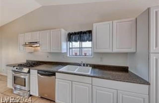 2827 Marathon Drive Gallery 4
