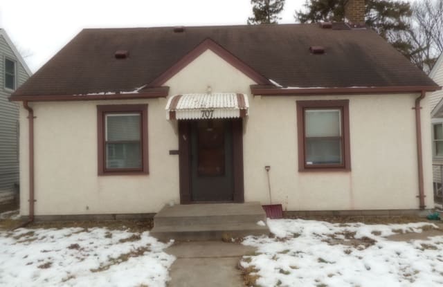 707 Thomas Ave N - 707 North Thomas Avenue, Minneapolis, MN 55411