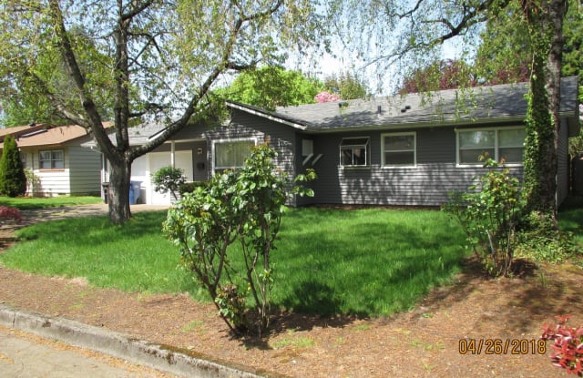 4505 SE Fieldcrest Drive - 4505 Southeast Fieldcrest Drive, Milwaukie, OR 97222