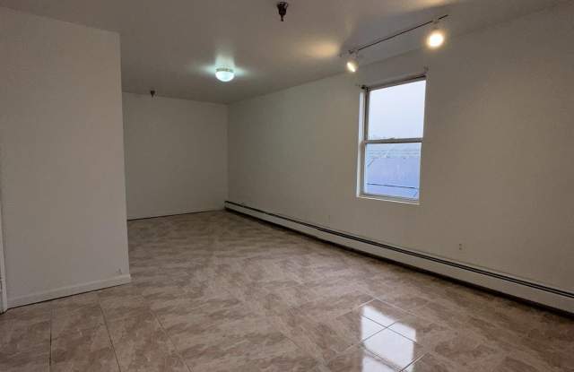 686 KENNEDY BLVD photos photos