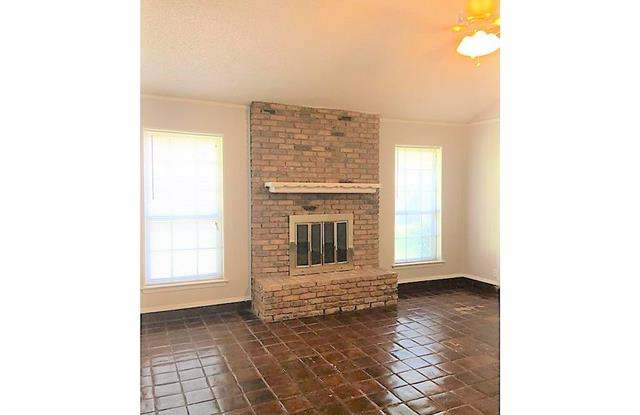 8425 Donna Drive Gallery 3