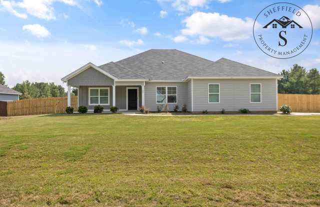 Discover a Place to Call Home - 22 Elizabeth Way Phenix City, AL Gallery 3