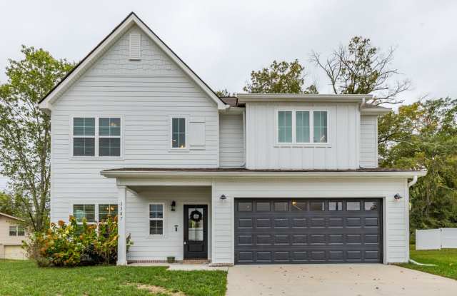 Baldwin Park Home!! - 1307 Neyland Circle, Middle Valley, TN 37343