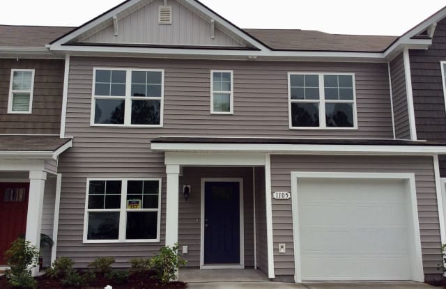 1105 Fairway Ln photos photos