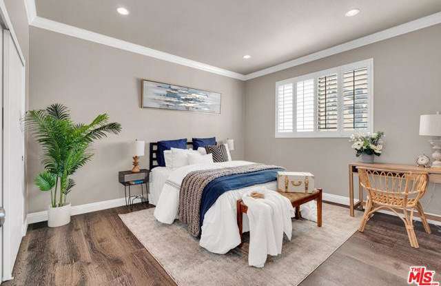 2219 South Bentley Avenue photos photos
