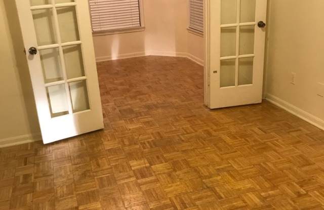 901 W. 22nd Street  #109 - 901 22nd St, Austin, TX 78705