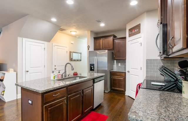 704 Red Cedar Court - 1 Gallery 4