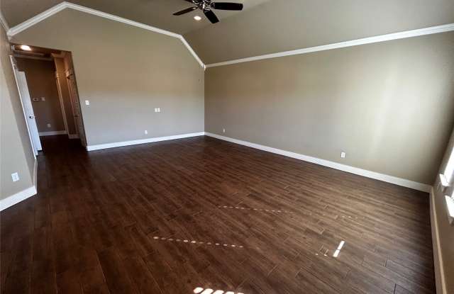 1209 Pinot Drive Gallery 2