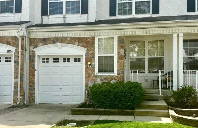 37 WEAVER DRIVE photos photos