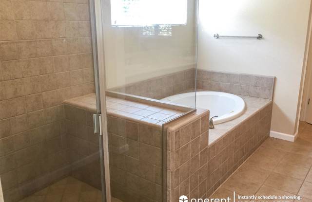 808 Cherry Orchard Pl Gallery 2