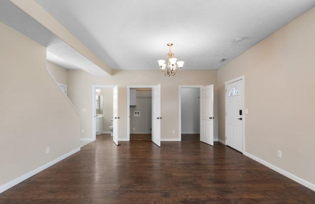 3164 East 16th Avenue Gallery 2