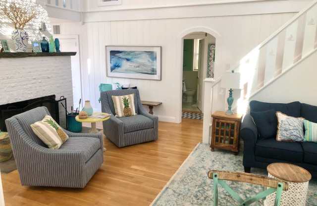 17 1st Avenue Gallery 3