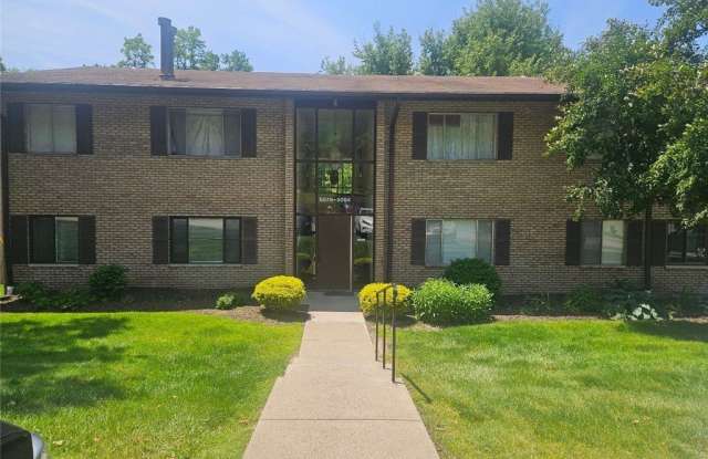 5082 Sanlin Dr photos photos
