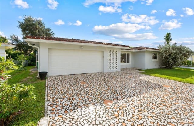 5502 Northwest 51st Avenue - 5502 Northwest 51st Avenue, Tamarac, FL 33319