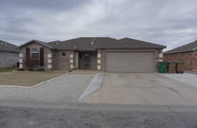 1217 Elmo Lane Gallery 1