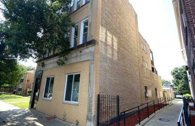5511 W Diversey Avenue Gallery 2