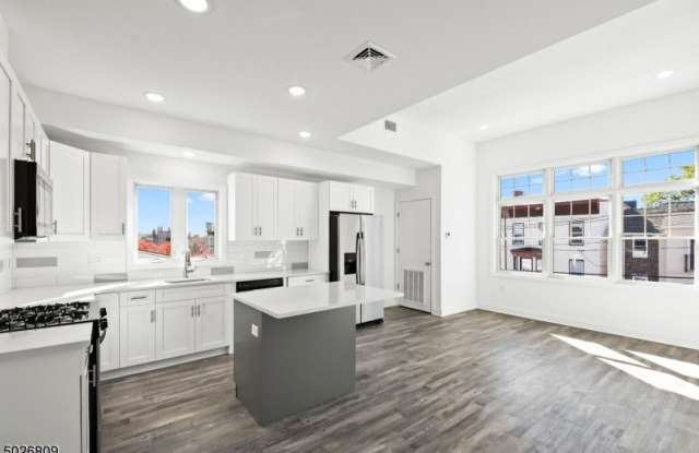 73 4th Ave. Unit 3B - 73 4th Avenue, Newark, NJ 07104 73 4th Ave. Unit 3B - 73 4th Avenue, Newark, NJ 07104