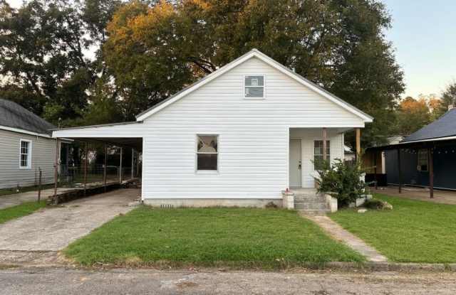 46 Southern Avenue Gallery 1