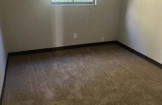 294 ELLIOTT ROAD - 294 Elliott Road, Monroeville, PA 15146