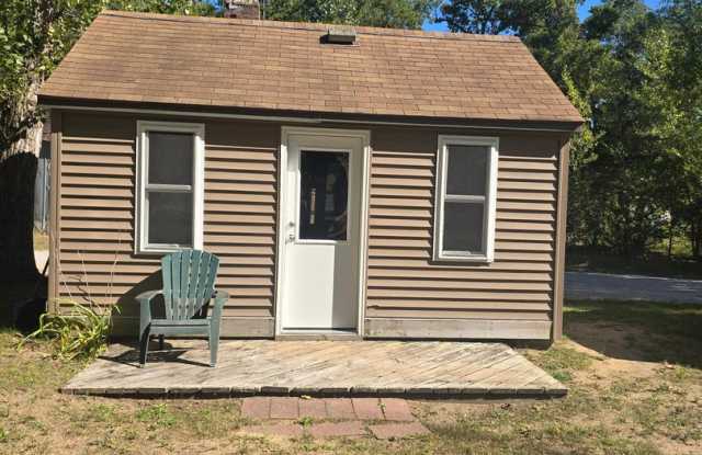 Woodhaven Rental Cottages in Indian River Gallery 1