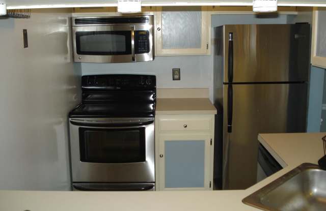15078 MAPLE GLEN COURT Gallery 2