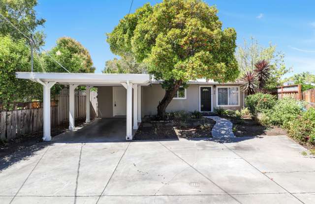 36 Henderson Pl - 36 Henderson Place, Menlo Park, CA 94025