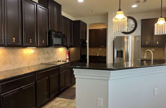 7335 MAGNOLIA BLF Gallery 2