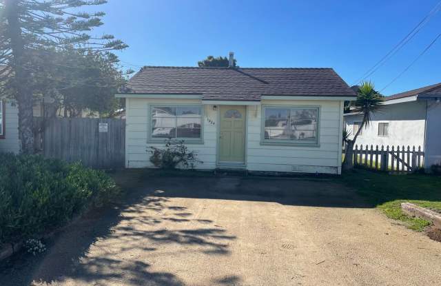 1324 Longbranch Grover Beach, CA 93433 photos photos