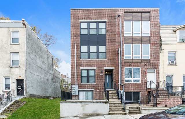 2218 N Franklin unit C photos photos 2218 N Franklin unit C photos photos