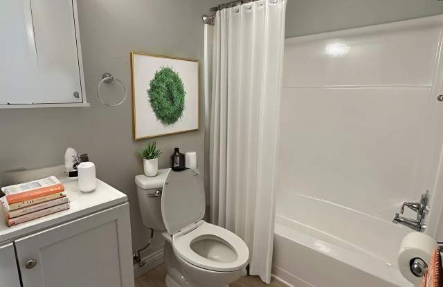 Renovated 2 Bedroom Downtown Sioux Falls! photos photos Renovated 2 Bedroom Downtown Sioux Falls! photos photos