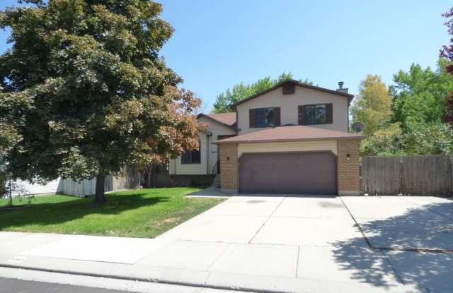 4 Bd 2.5 Bath Home in West Jordan photos photos