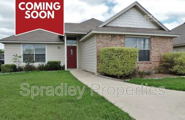 2520 Saulsbury Dr photos photos