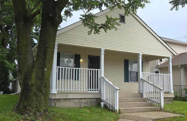 525 N Belmont Avenue Gallery 2