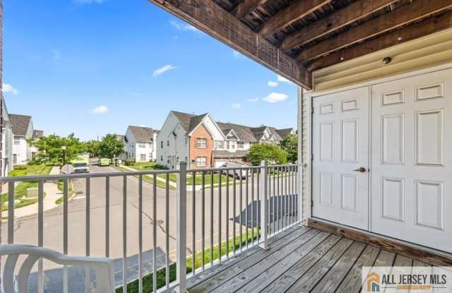 726 Cedar Court Gallery 2