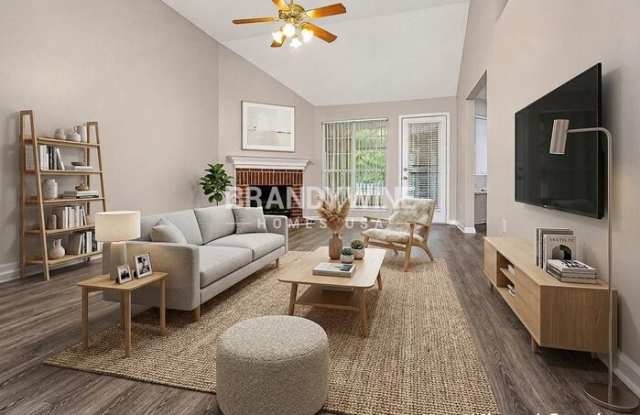 5597 Blackburg Drive Gallery 3
