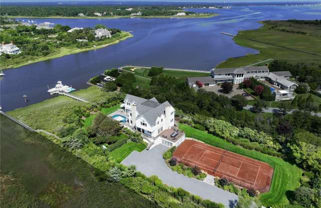 157 Dune Road photos photos